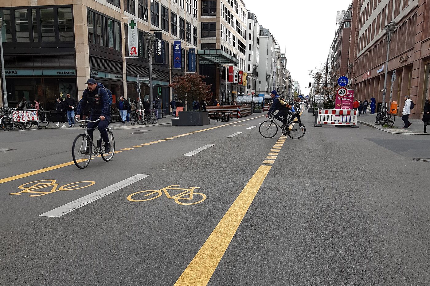 Vorbild: Fahrradstrasse Berlin Friedrichsstrasse